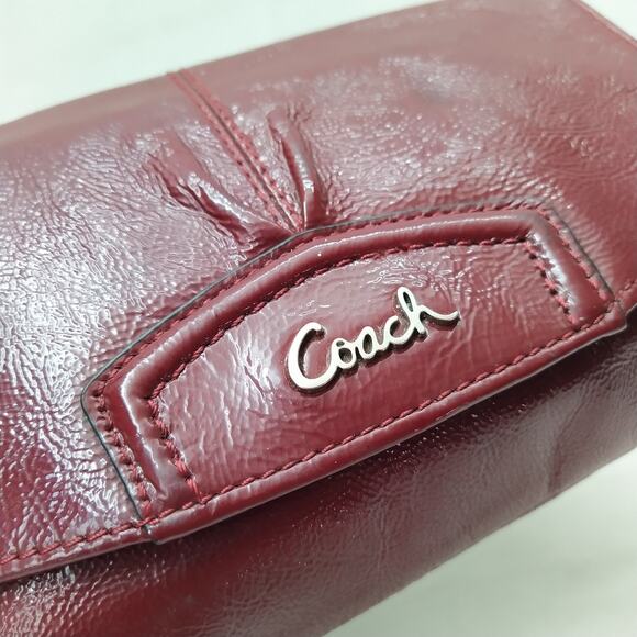 Coach Ashley Red Leather Credit Card Large Wristlet Wallet - Picture 4 of 14